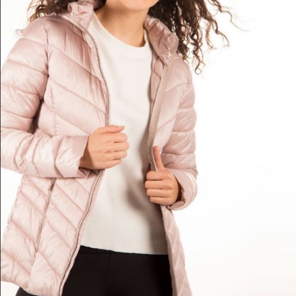 Point Zero- Packable ultra light jacket